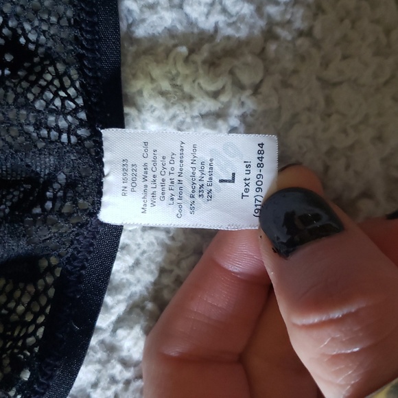 NWOT Parade Sexy Silky Lace String Cheeky Panty in Eightball Lace - Picture 6 of 7